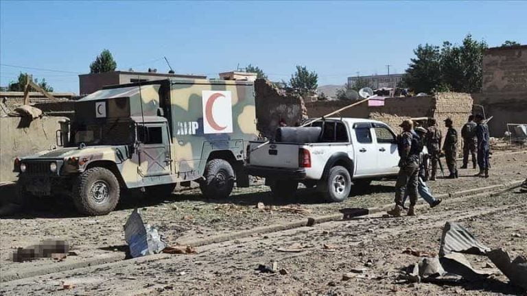 انفجارات مسلسلة تهز مركز تدريب للجيش في كابل المتحدث