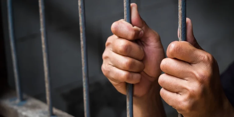 ضياء بن قاسم في الحبس الاحتياطي بتهمة قيادة هجوم دموي على جماعة الدعوة والتبليغ